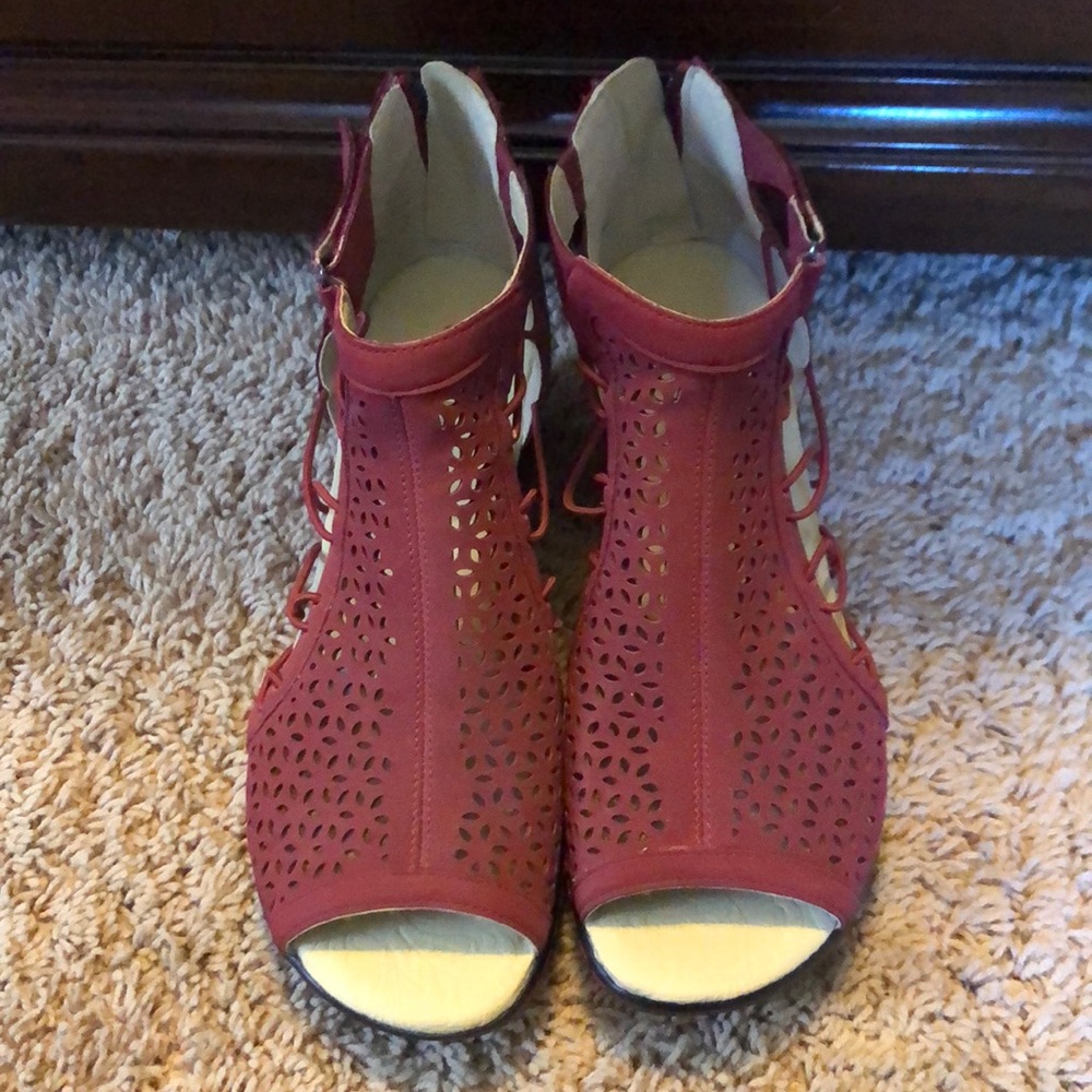 JBU shoes size 8